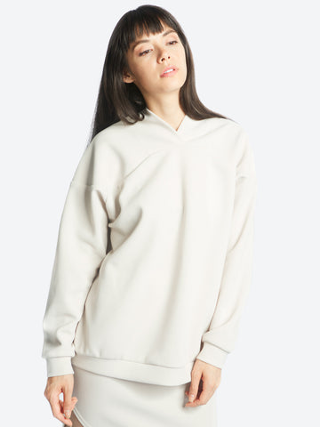 Curve Shoulder Sweater
