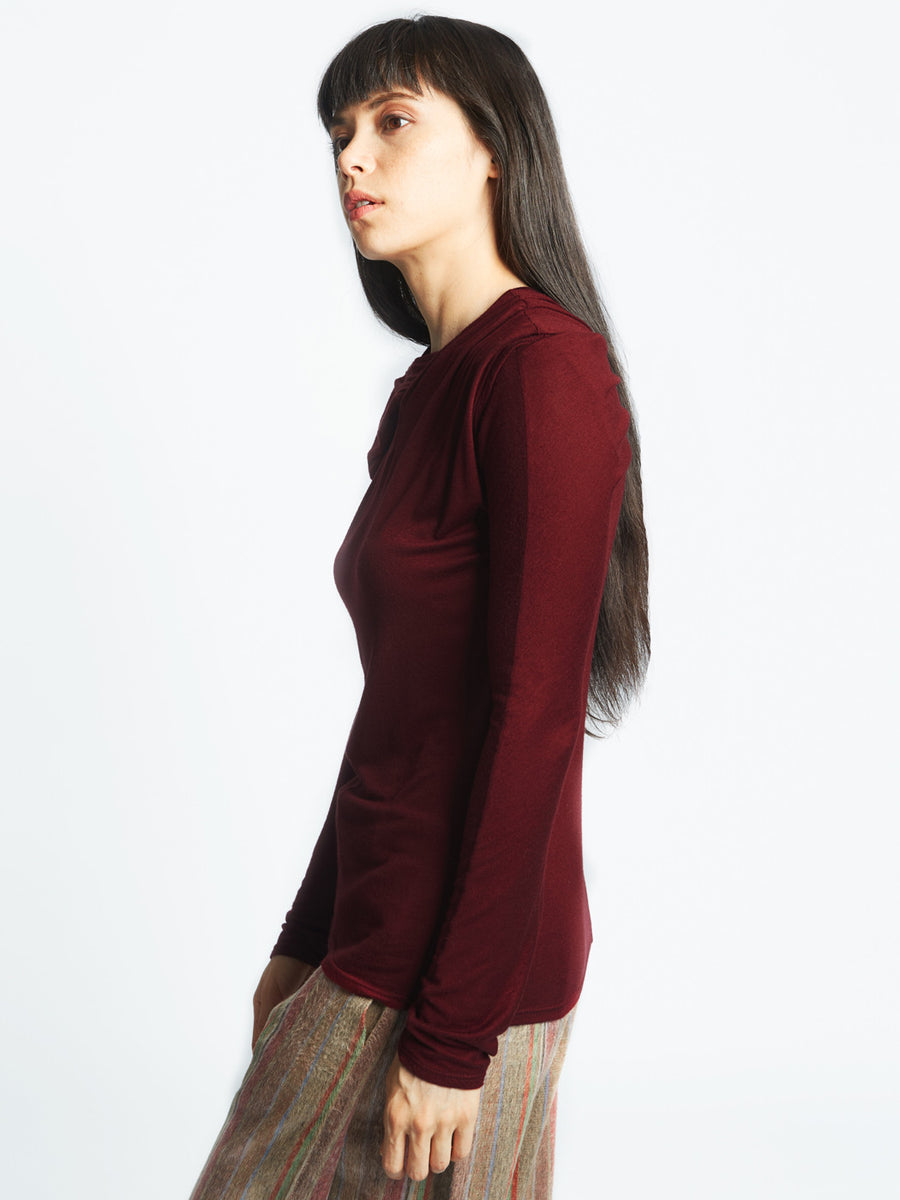 interlock top in wine red jersey