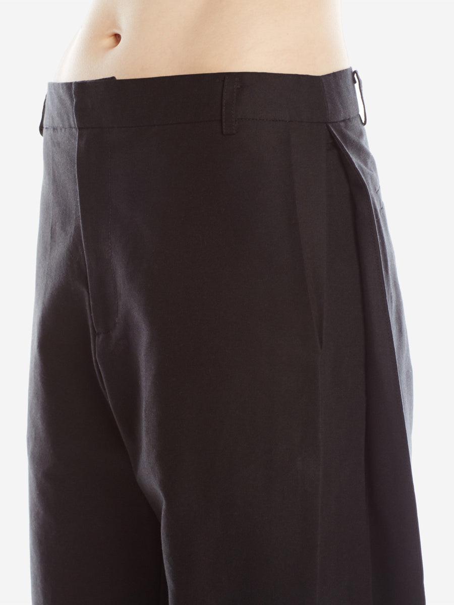 Side Pleat Pants Black