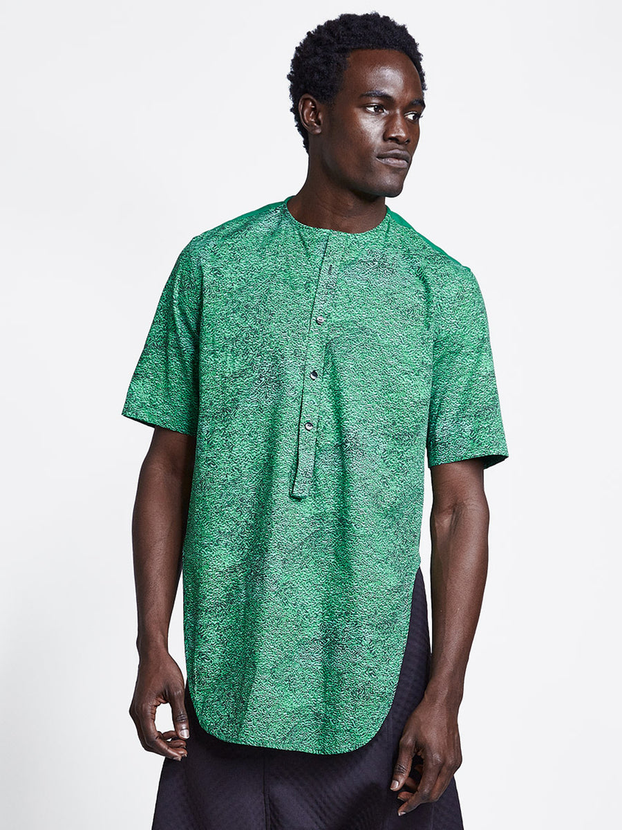 Loop placket short sleeve extra long men's shirt in green print on model