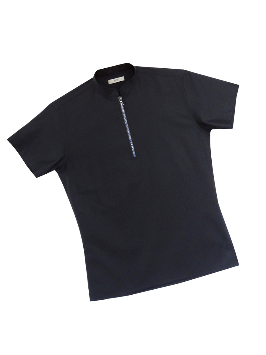 short sleeve polo shirt in black cotton with blue zipper