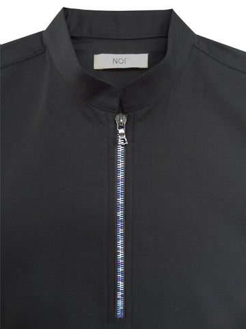 Short sleeve  polo shirt in black cotton with blue zipper